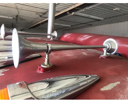 Peterbilt 379 Body, Misc. Parts