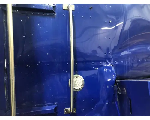 Peterbilt 379 Body, Misc. Parts