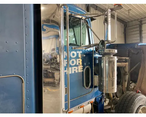 Peterbilt 379 Body, Misc. Parts