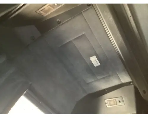 Peterbilt 379 Body, Misc. Parts