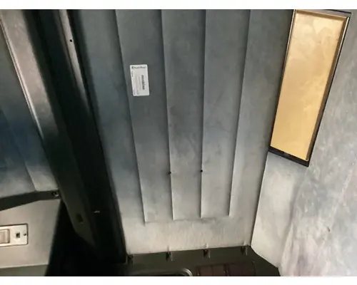 Peterbilt 379 Body, Misc. Parts