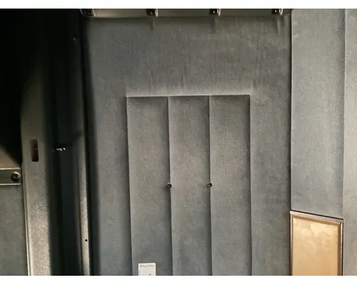 Peterbilt 379 Body, Misc. Parts