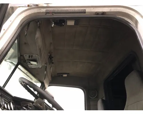 Peterbilt 379 Body, Misc. Parts