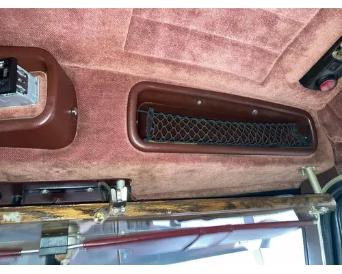 Peterbilt 379 Body, Misc. Parts