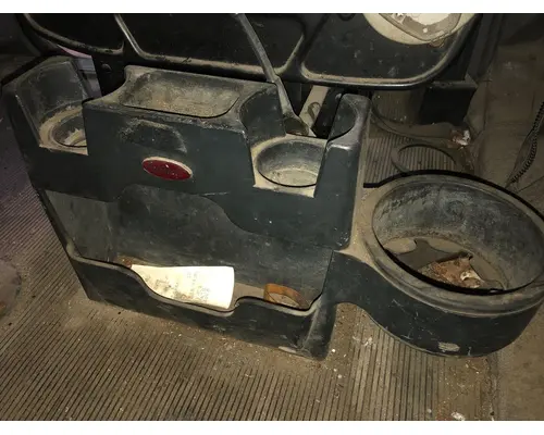 Peterbilt 379 Body, Misc. Parts