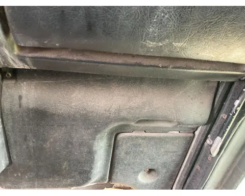 Peterbilt 379 Body, Misc. Parts