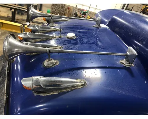Body Parts, Misc. Peterbilt 379 Vander Haags Inc Sf