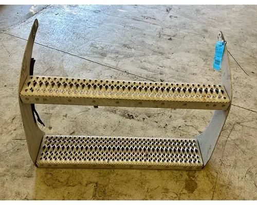 Body Parts, Misc. PETERBILT 379 High Mountain Horsepower