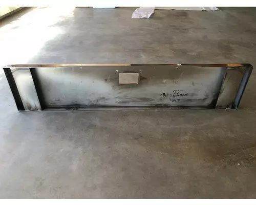 Peterbilt 379 Bumper Assembly, Front