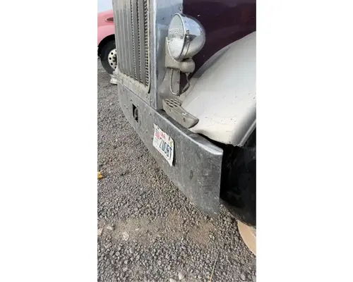 Peterbilt 379 Bumper Assembly, Front