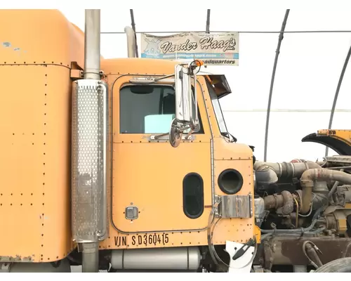 Peterbilt 379 Cab Assembly