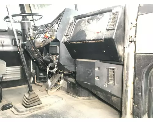 Peterbilt 379 Cab Assembly