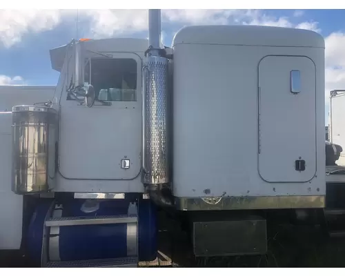 Peterbilt 379 Cab Assembly