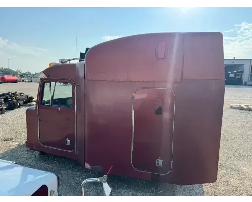 Peterbilt 379 Cab