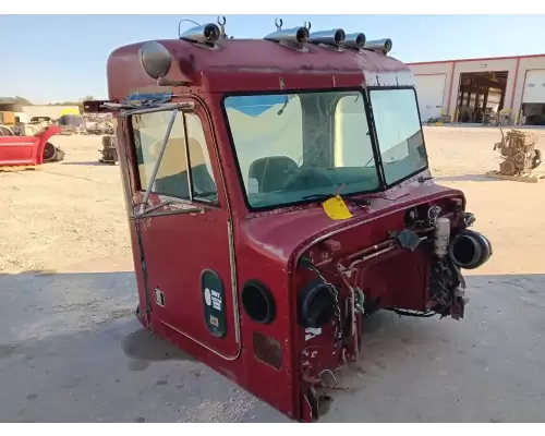 Peterbilt 379 Cab