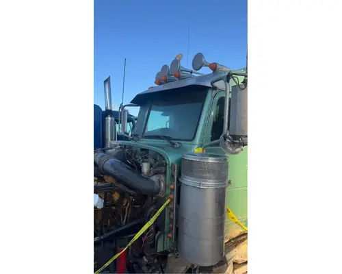 Peterbilt 379 Cab