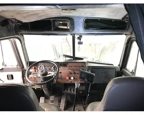 Console Peterbilt 379 Vander Haags Inc Cb
