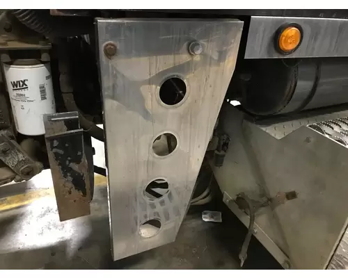 Peterbilt 379 Cowl