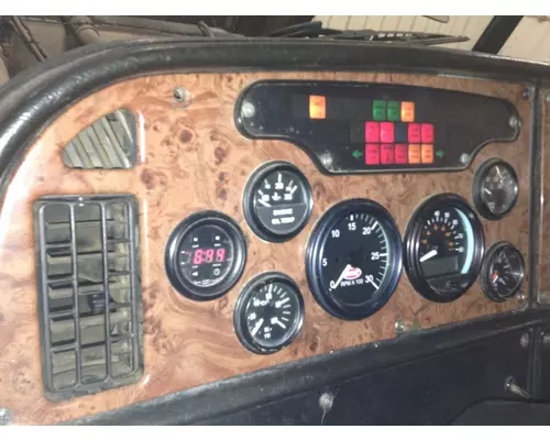 Peterbilt 379 Dash Assembly