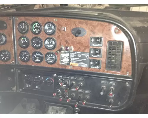 Peterbilt 379 Dash Assembly