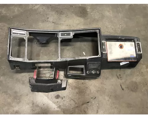 Peterbilt 379 Dash Assembly