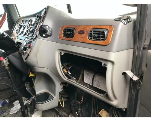Peterbilt 379 Dash Assembly