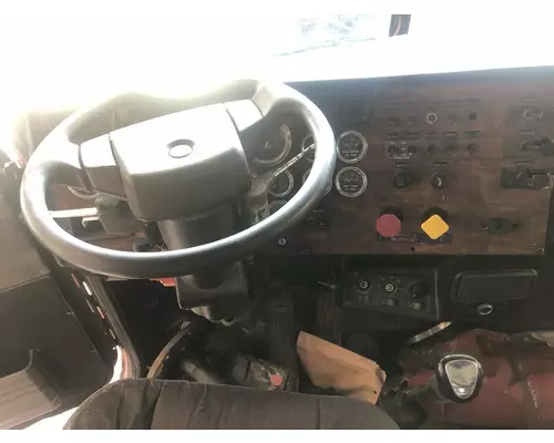 Peterbilt 379 Dash Assembly