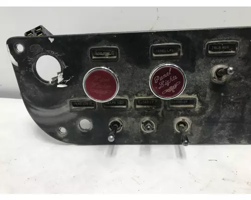 Peterbilt 379 Dash Assembly