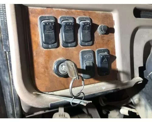Peterbilt 379 Dash Assembly