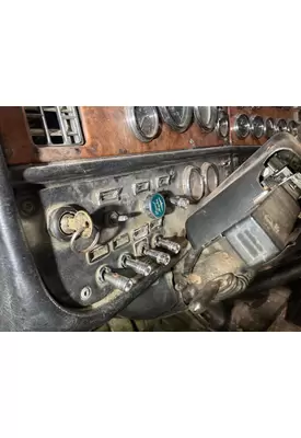 Peterbilt 379 Dash Assembly