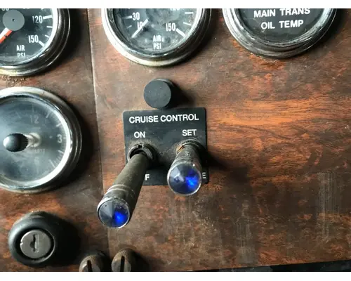 Peterbilt 379 Dash Assembly