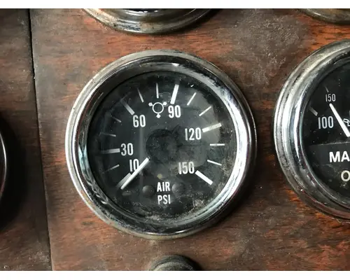 Peterbilt 379 Dash Assembly