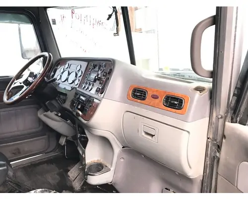 Peterbilt 379 Dash Assembly