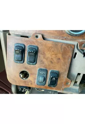 Peterbilt 379 Dash Assembly