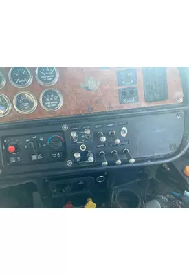 Peterbilt 379 Dash Assembly