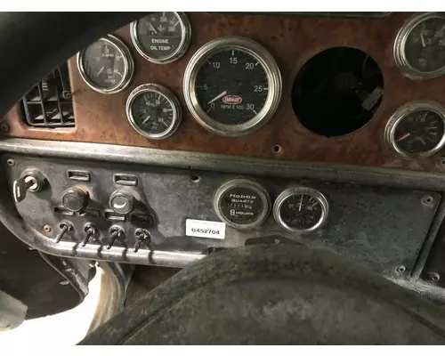 Peterbilt 379 Dash Assembly
