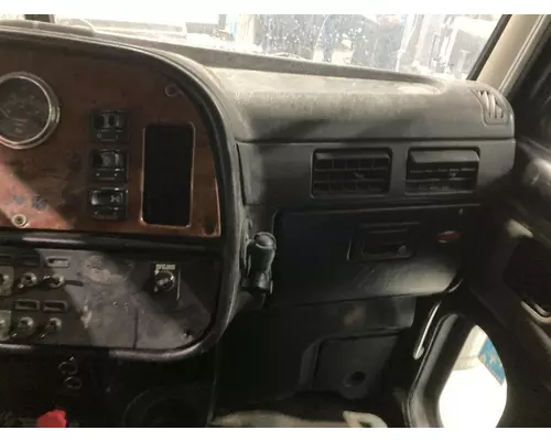 Peterbilt 379 Dash Assembly