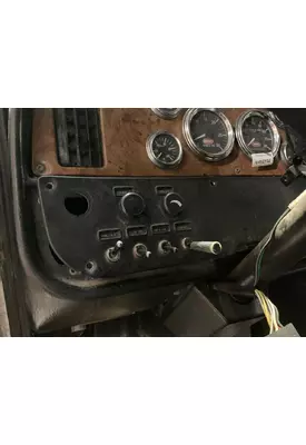 Peterbilt 379 Dash Assembly