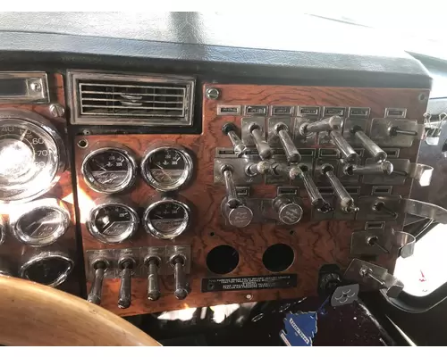 Peterbilt 379 Dash Panel