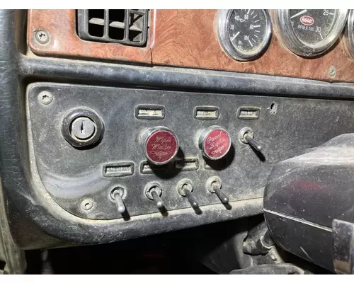 Peterbilt 379 Dash Panel