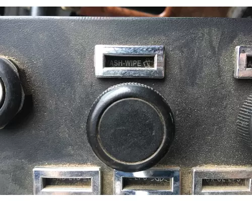 Peterbilt 379 DashConsole Switch
