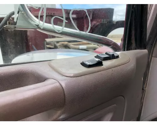 Peterbilt 379 Door Assembly, Front