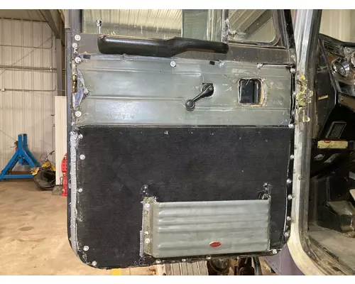 Peterbilt 379 Door Assembly, Front