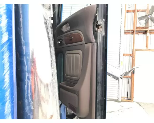 Peterbilt 379 Door Assembly, Front