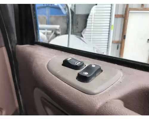 Peterbilt 379 Door Assembly, Front