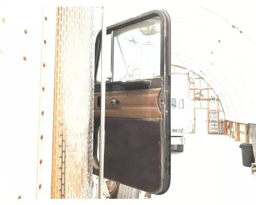 Peterbilt 379 Door Assembly, Front