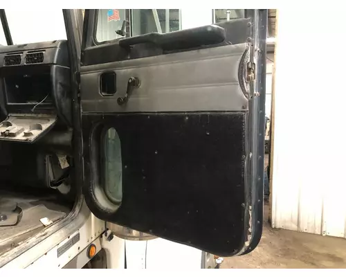 Peterbilt 379 Door Assembly, Front