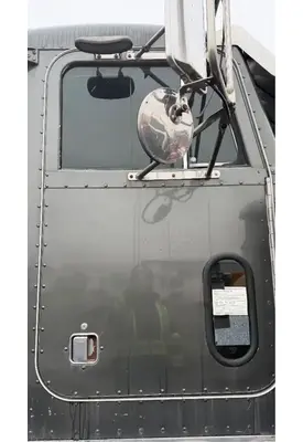 Peterbilt 379 Door Assembly, Front