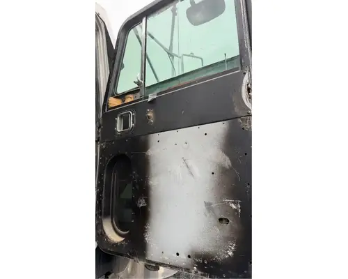 Peterbilt 379 Door Assembly, Front