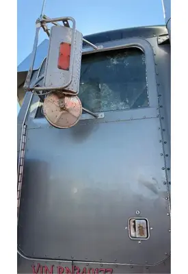 Peterbilt 379 Door Assembly, Front